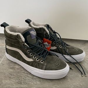 NWT Vans Filmore High-top Sneaker